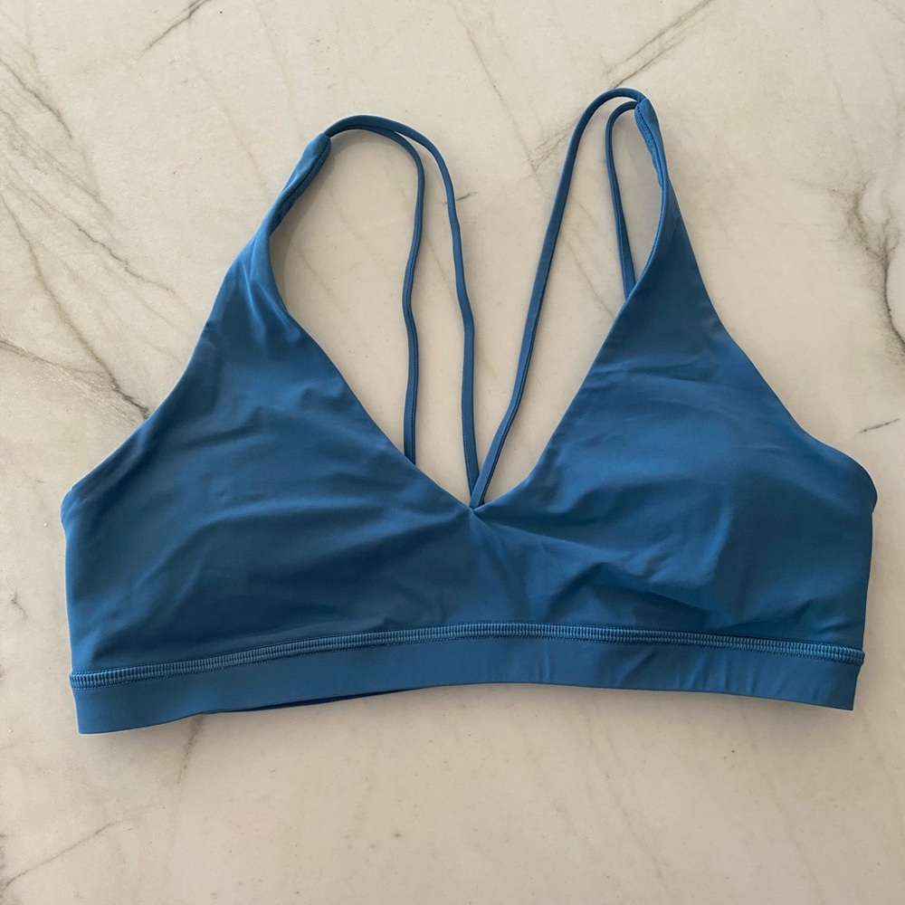 Women's Lululemon Blue Size 8 Sports Bra
